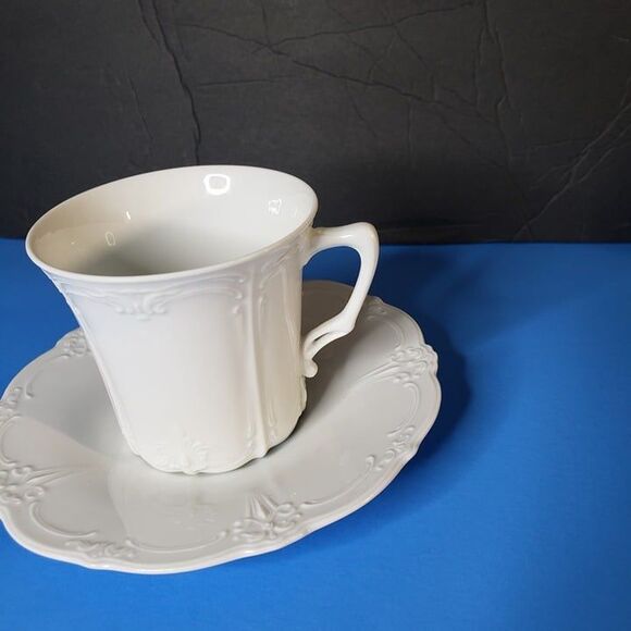Tirschenreuth Baronesse White Elegant Teacup Saucer Demitasse Made in Germany - Picture 9 of 9